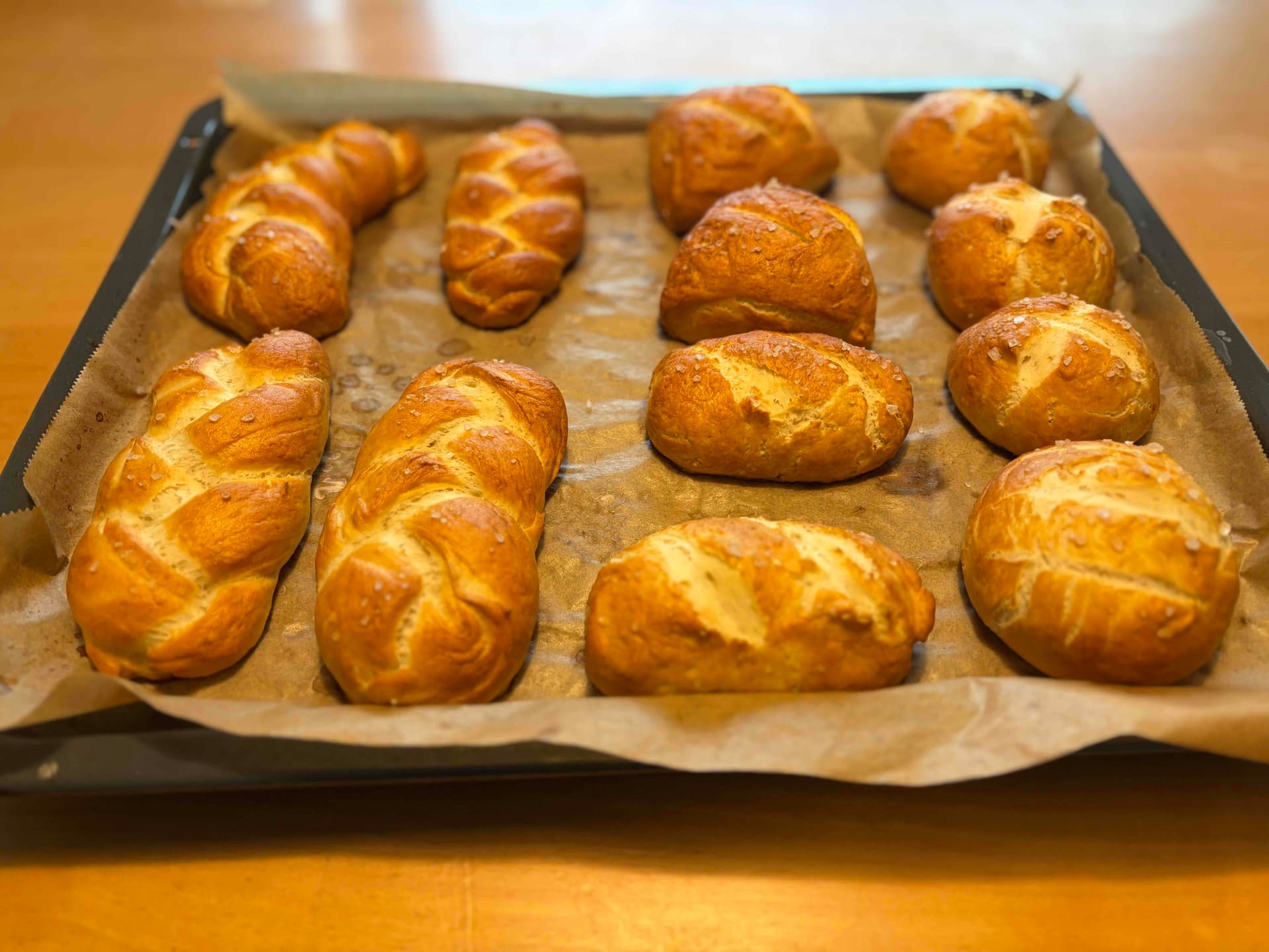 Silserli on the tray